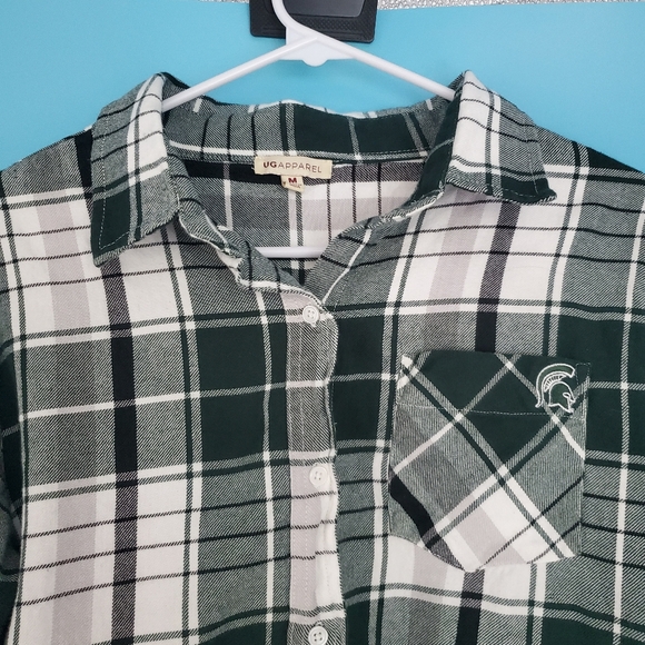 Ug Apparel Size Medium Flannel Plaid Shirt - Picture 2 of 6